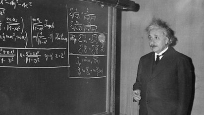 einstein.jpg?resize=412,232 - Quels sont les 10 pays où les gens sont les plus intelligents ?